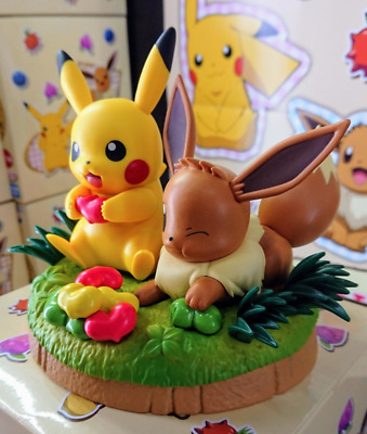 Banpresto Figure Pokemon Pikachu E Eevee Pvc Figure 12 Cm
